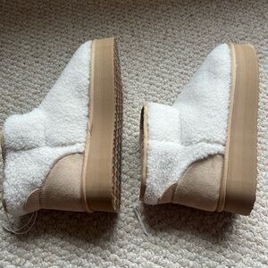 Chunky Mini Boots